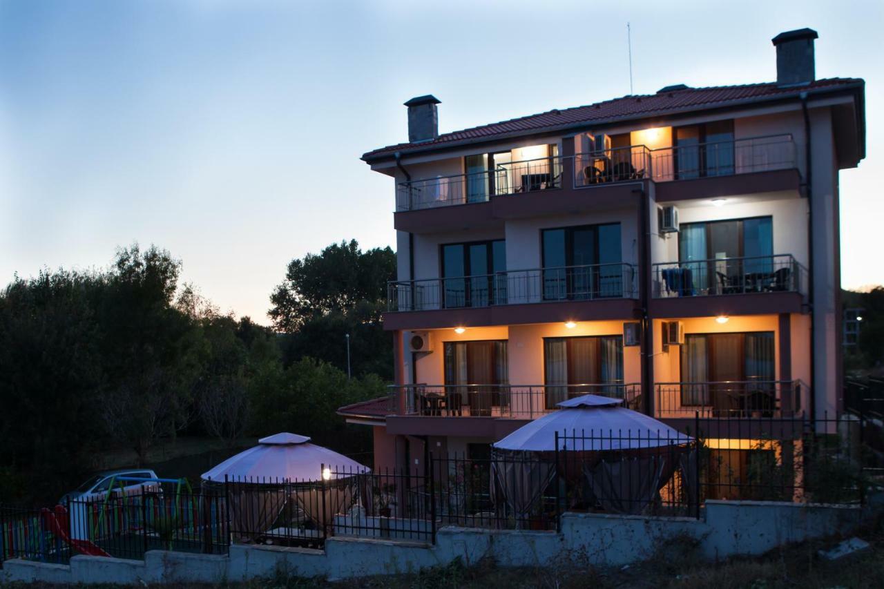 La Mer Apartments Carevo Exteriér fotografie